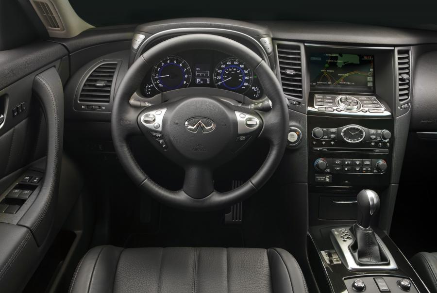  Infiniti FX35 2012 года  (фото 4 из 14)